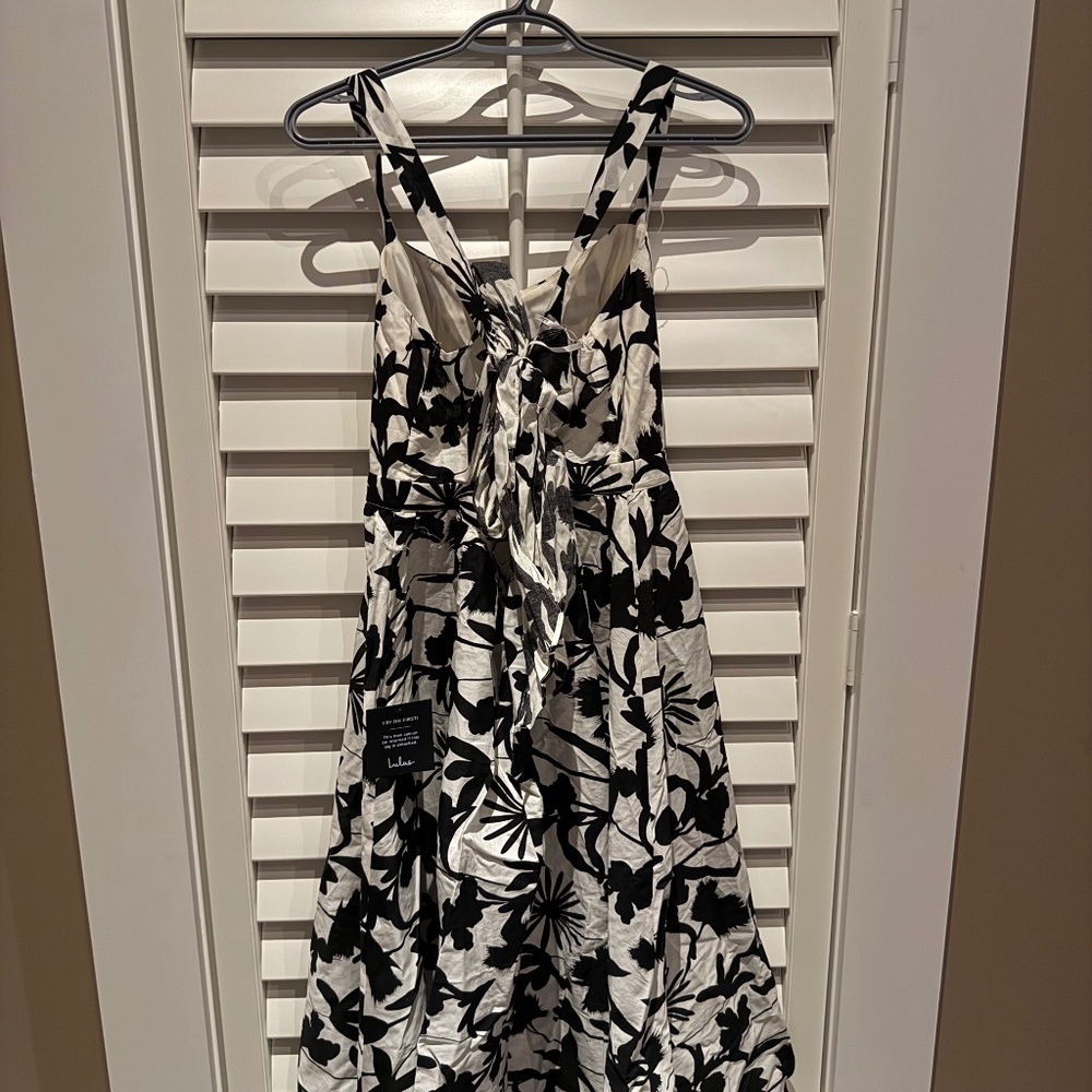 Lulus Black and White Floral Dress - Picture 4 of 4